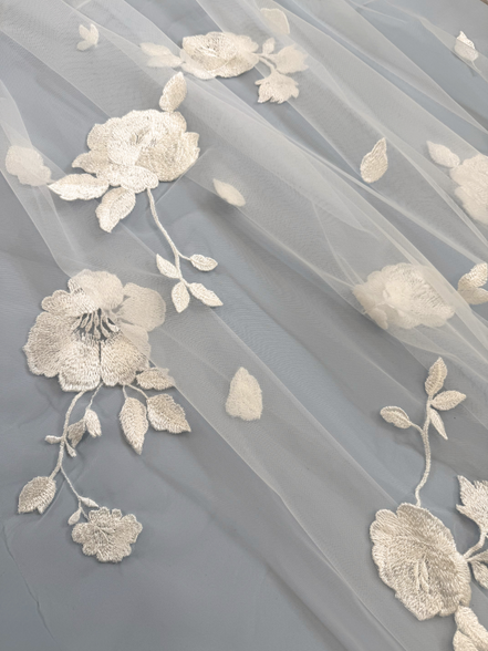 Embroidered Floral Motif Veil