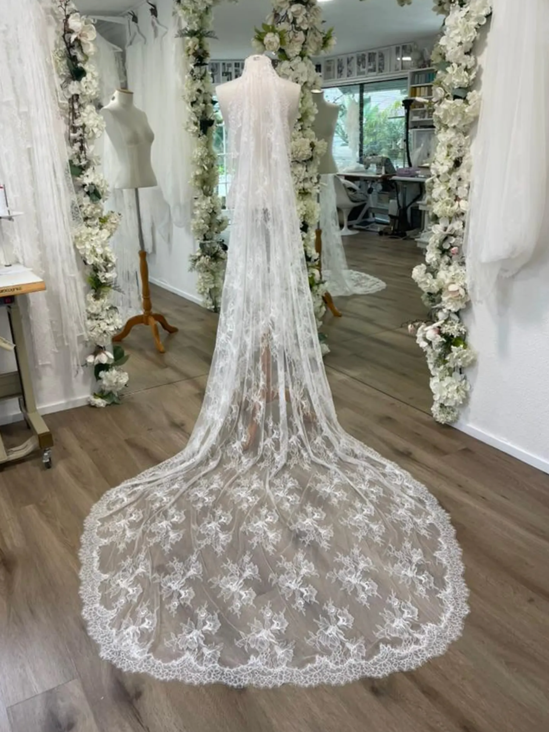Lily Lace Veil