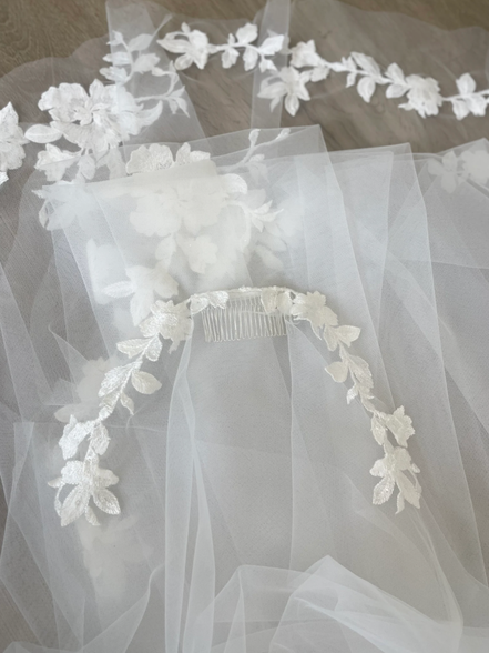 Sequin Floral Motif Veil