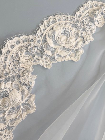 Rose Flower Mantilla Veil