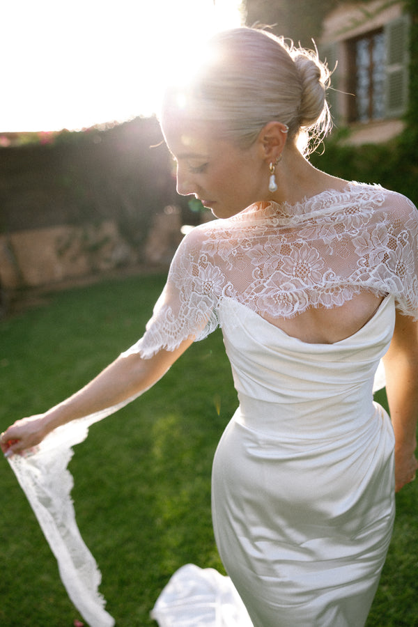 Classic Chantilly Lace Scarf