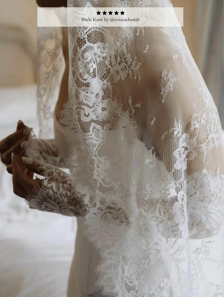 Floral Chantilly Lace Gloves