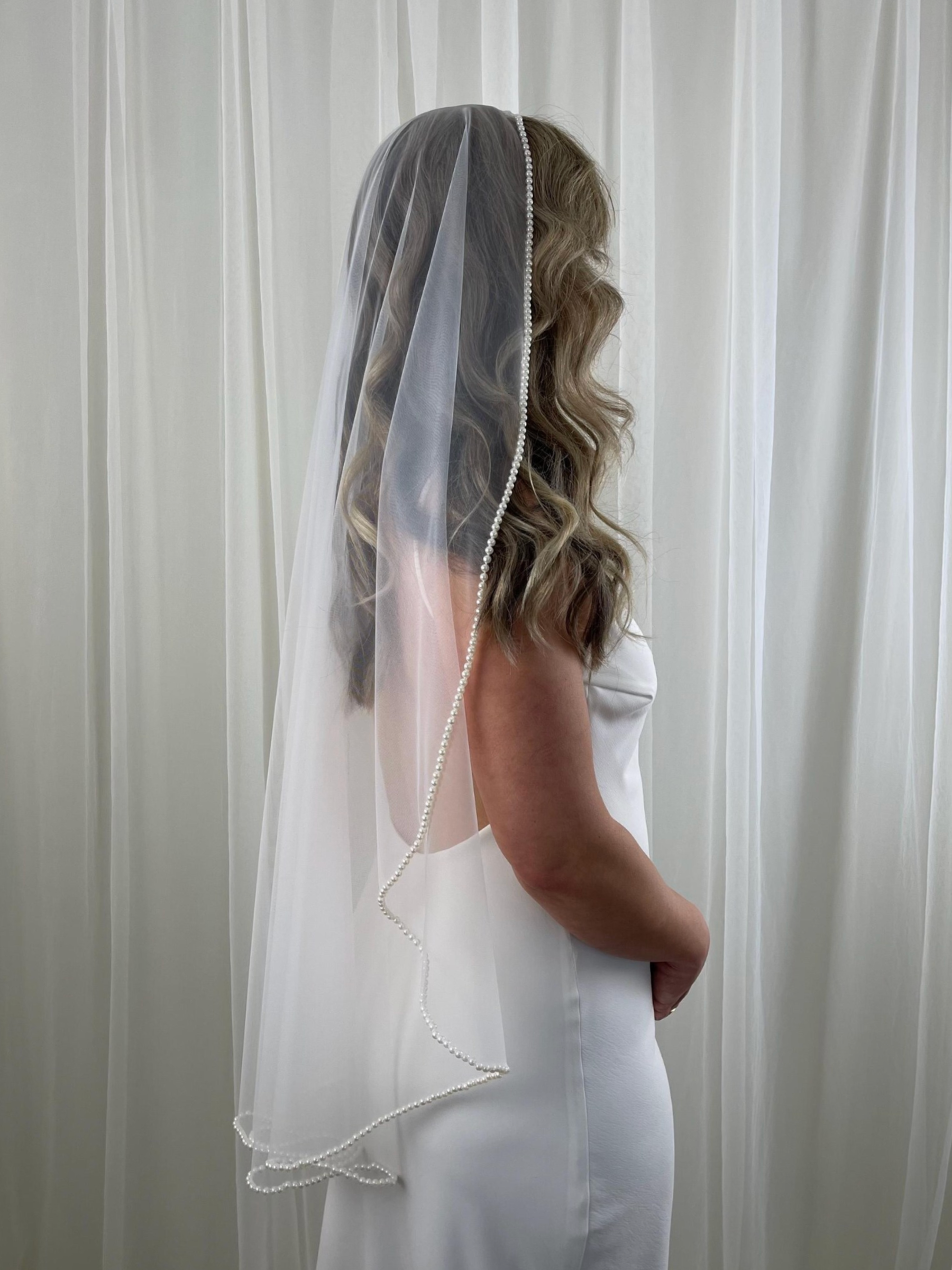 Pearl Edge Veil