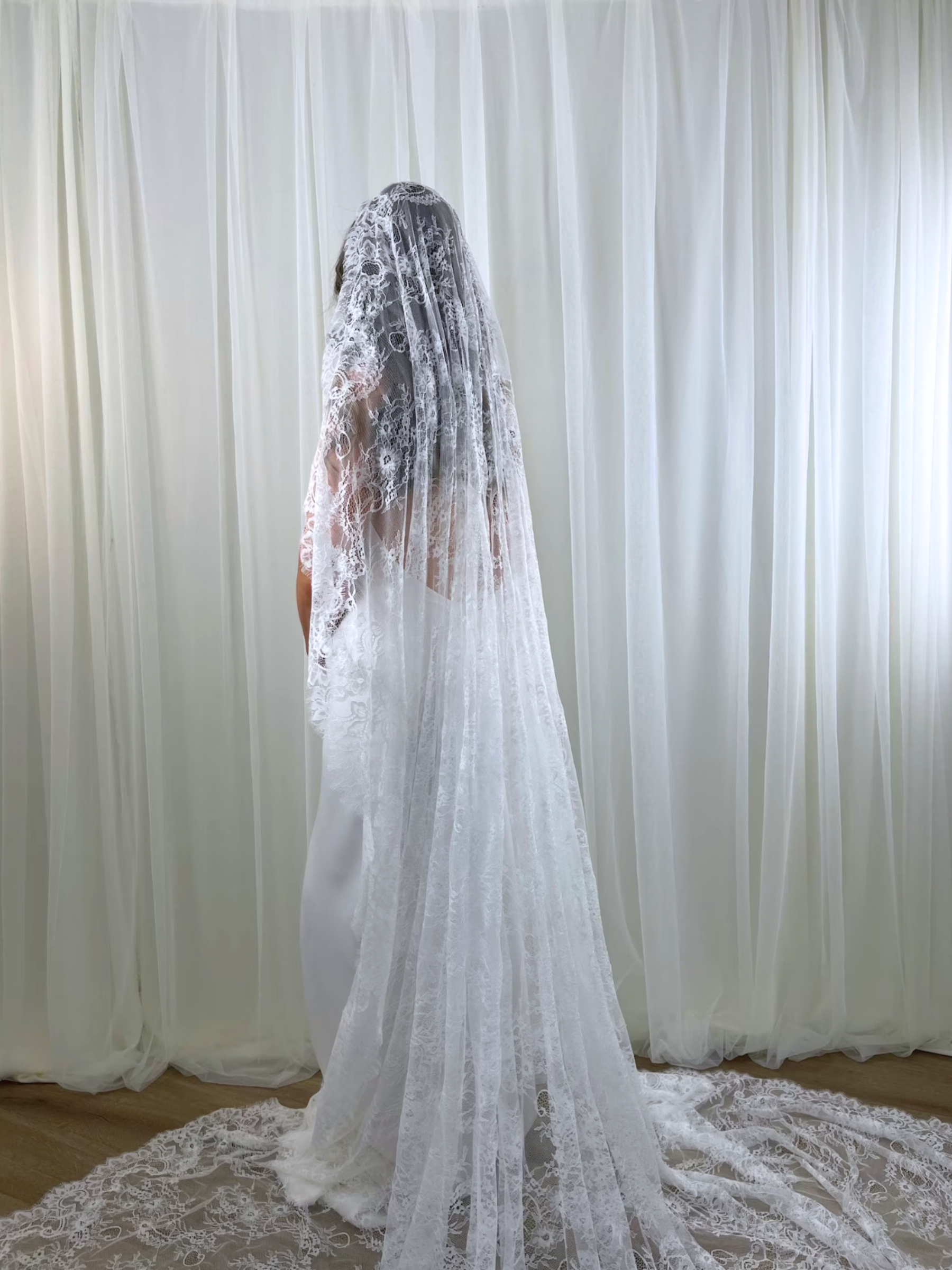 Extra Wide Lace Showstopper Veil