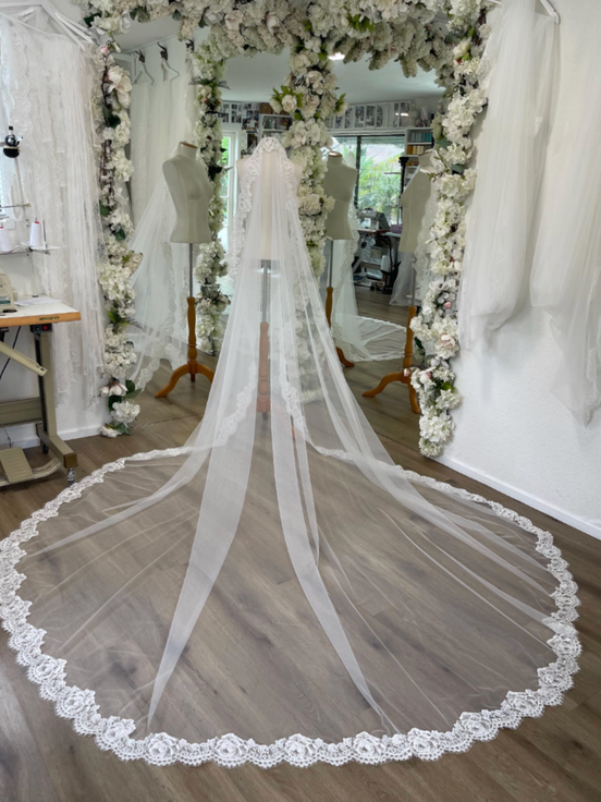 Rose Flower Mantilla Veil