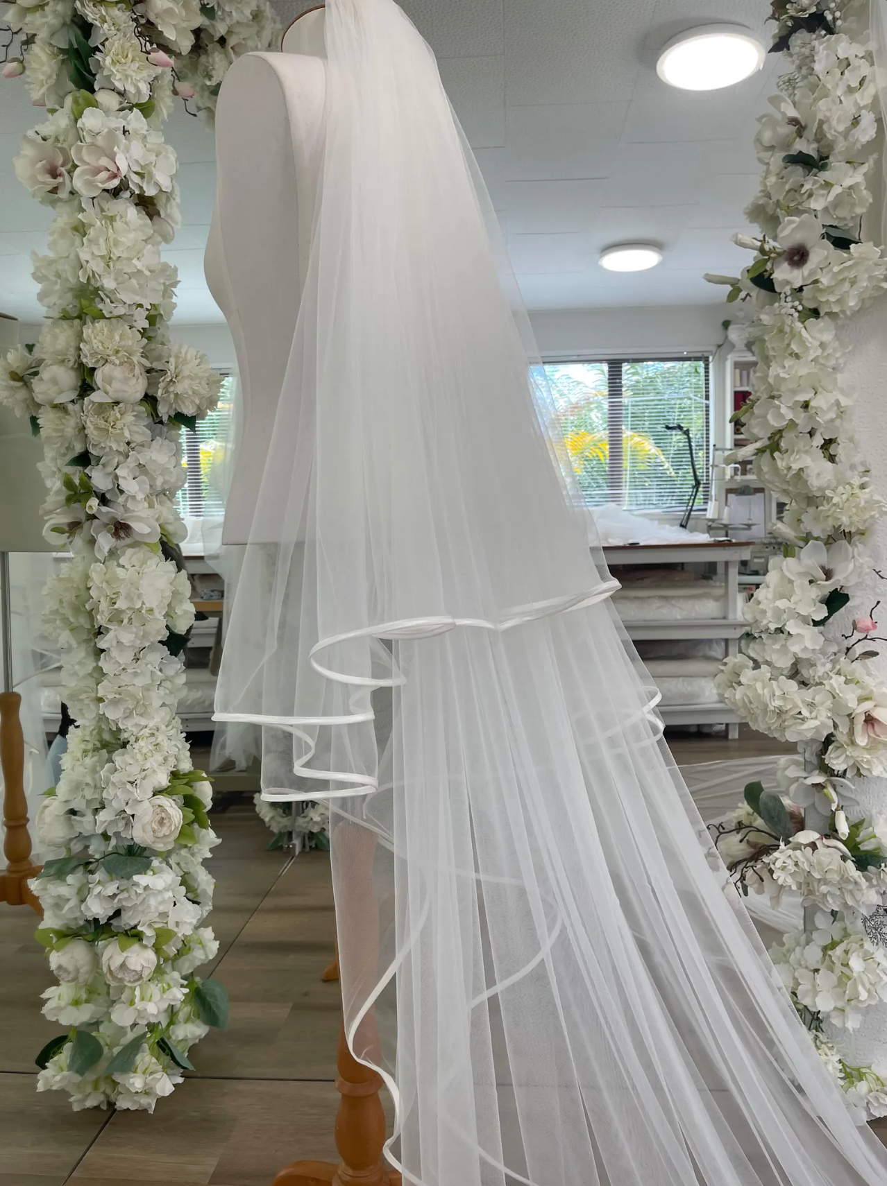 Satin Edge Blusher Veil
