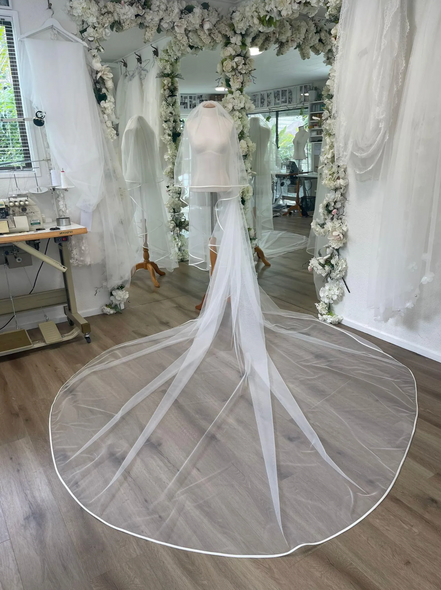 Satin Edge Blusher Veil