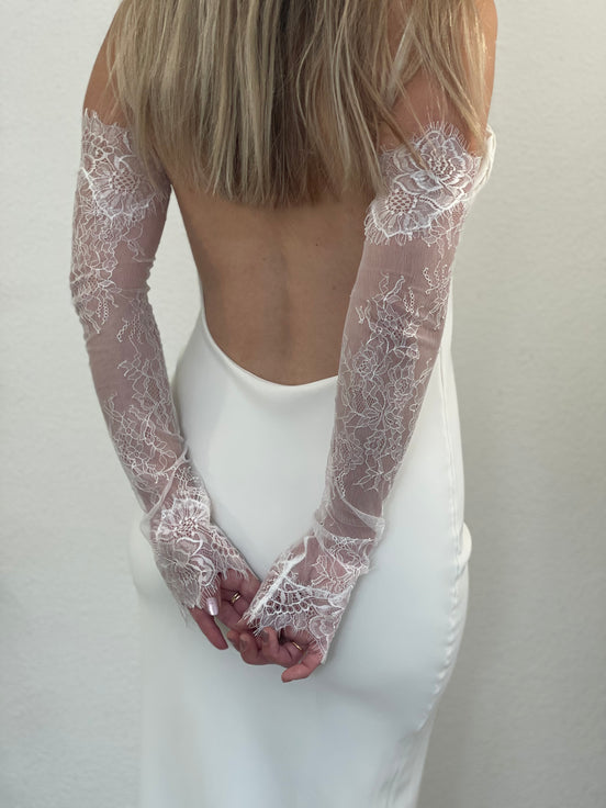 Harriett Falvey double edged lace gloves
