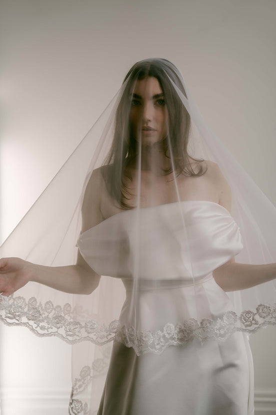 Rose Bud Blusher Veil