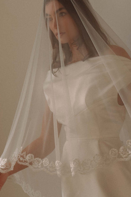 Rose Bud Blusher Veil