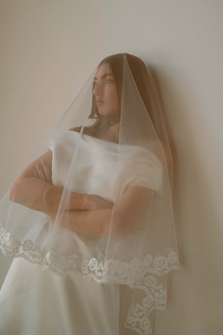 Rose Bud Blusher Veil