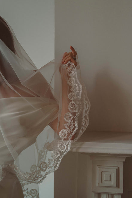Rose Bud Blusher Veil