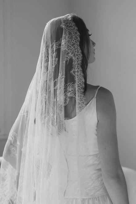 Lily Lace Veil