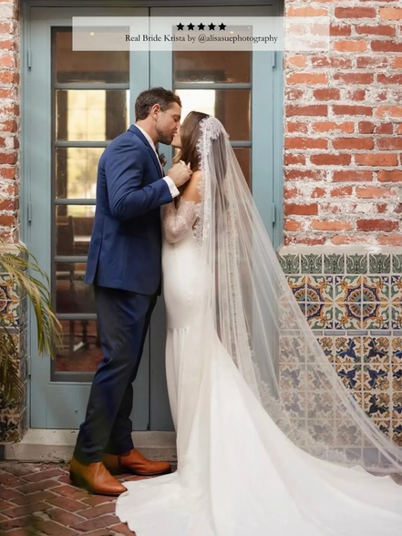 Cream Extra Wide Lace Veil