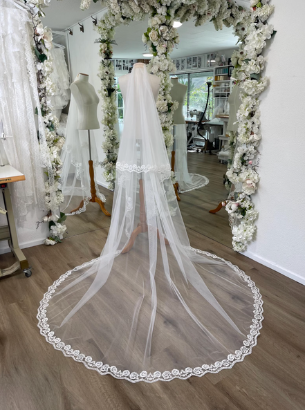 Rose Bud Blusher Veil