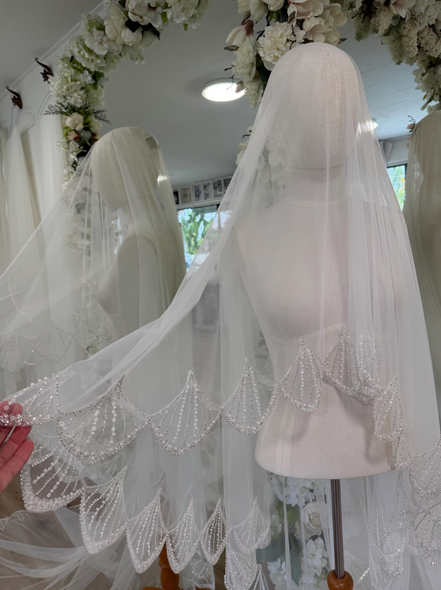 Scalloped Sequin Blusher Veil