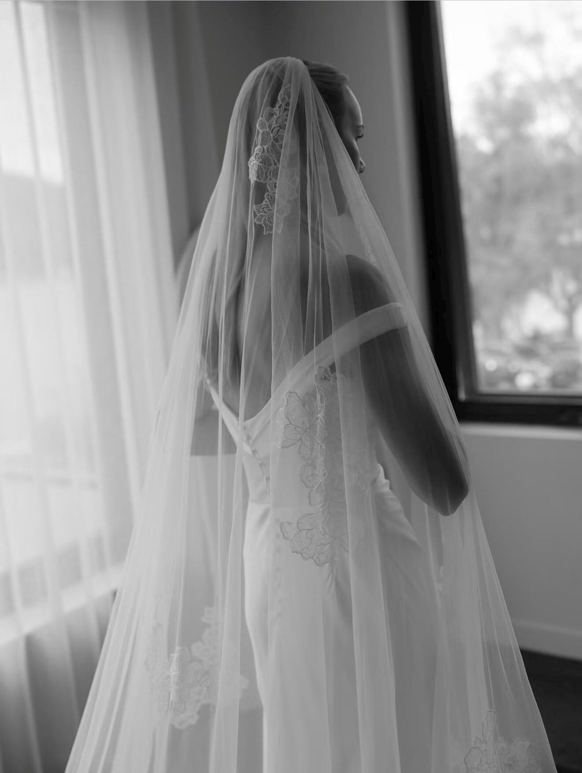 Lace Appliqué Veil