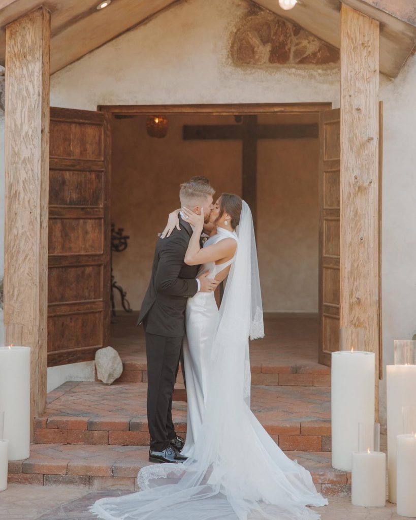 Real Bride Olivia wearing her custom Harriett Falvey Lace edged blusher veil to her wedding in Mexico