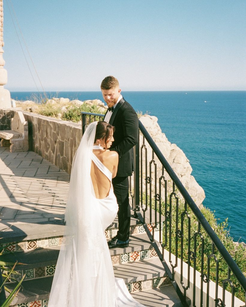 Real Bride Olivia wearing her custom Harriett Falvey Lace edged blusher veil to her wedding in Mexico